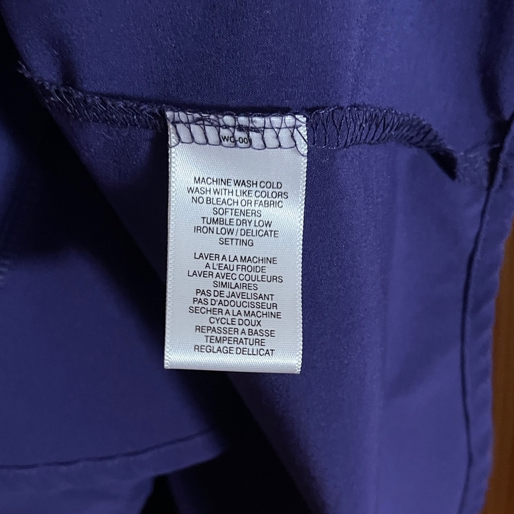 Women’s ExOfficio Shirt, size S/P Eggplant-purple color - Picture 10 of 11